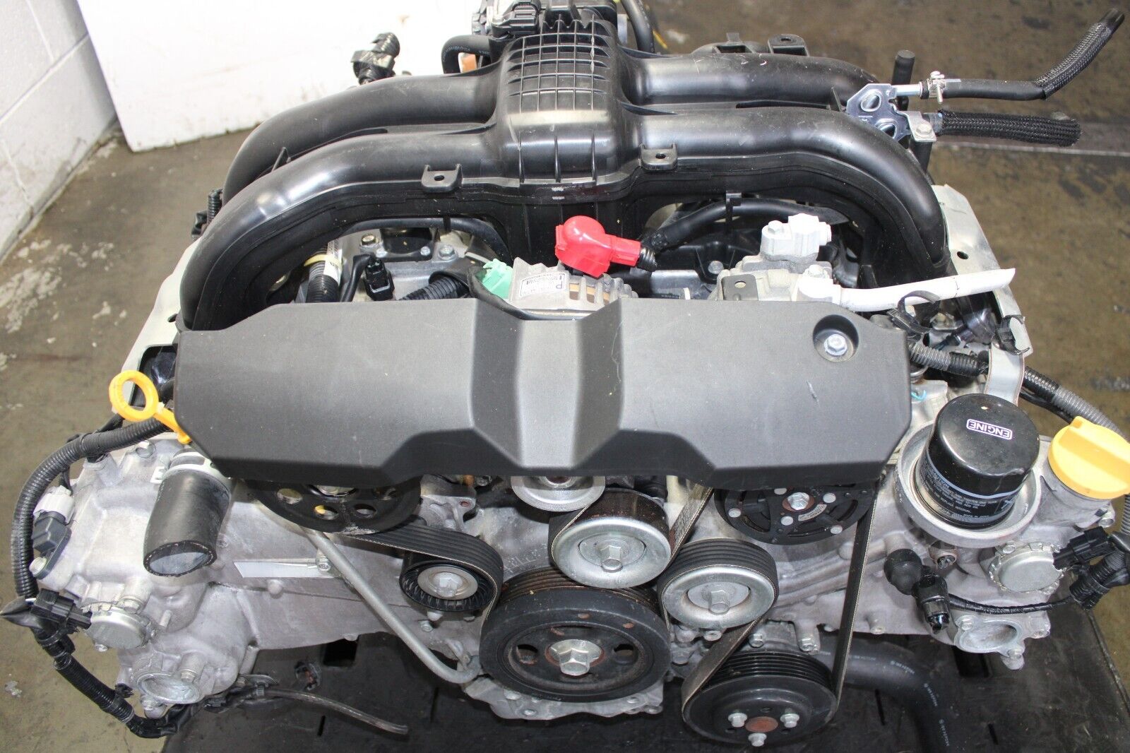 s-l1600-2023-12-04T135636.296.jpg JDM 2013-2017 Subaru Outback Motor FB25 2.5L 4 Cyl Engine